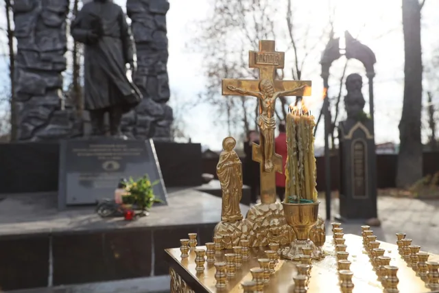 В округе почтили память жертв политических репрессий — фото 5