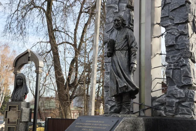 В округе почтили память жертв политических репрессий — фото 10